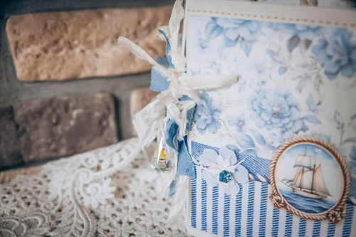 Album na min. 20 zdjęć + kryształki Swarovskiego